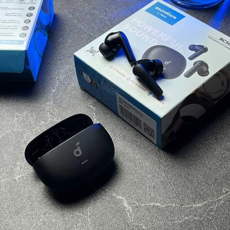 ایرپاد Anker Soundcore RC50 Pro | هندزفری بلوتوثی بی‌سیم با کیفیت صدای قدرتمند — تصویر ۲