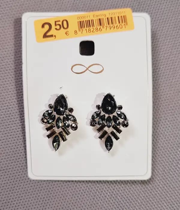 گوشواره خوشه ای با سنگ مشکی