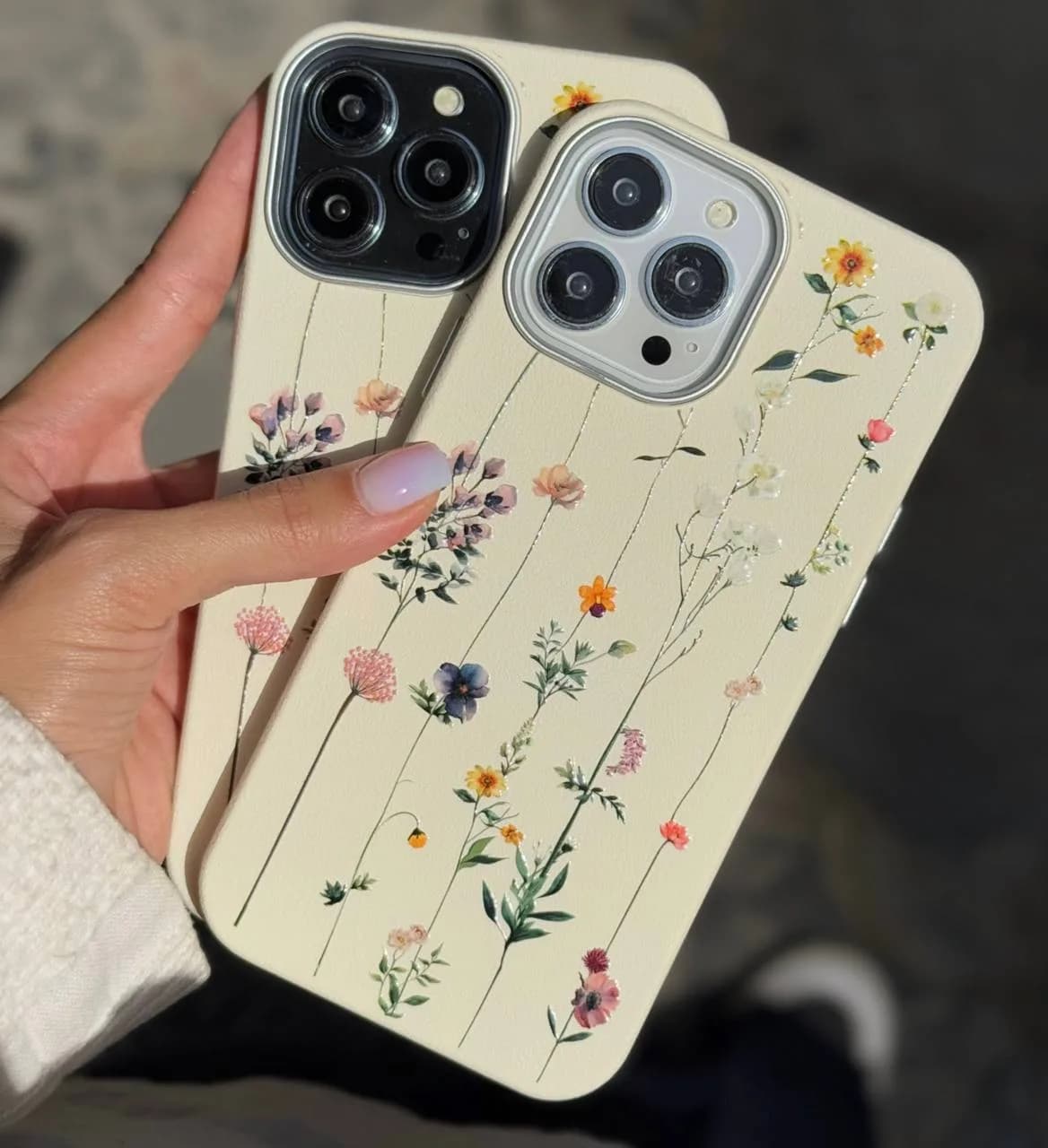 قاب طرح گل خیزران چرمی آیفون iPhone 17 Pro Max | قاب چرمی فانتزی با طراحی گل خاص — تصویر ۳