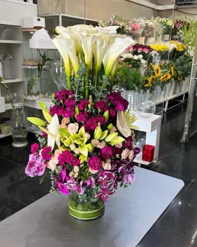 گل برای تبریک روز زن از طرف شرکت