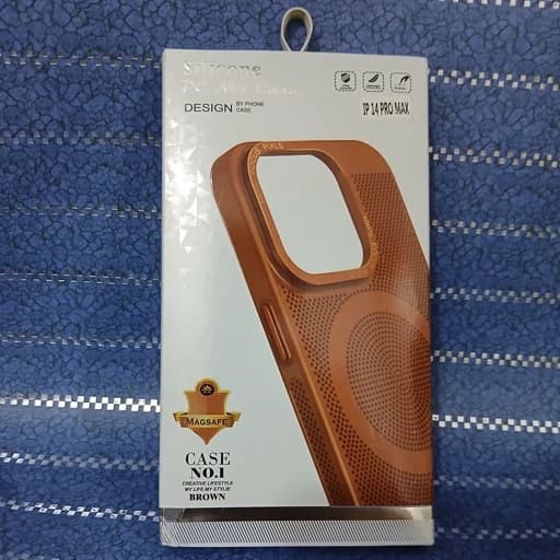 گارد محافظ آیفون 14pro max مگ سیف رنگ نارنجی کاور 14 پرو مکس