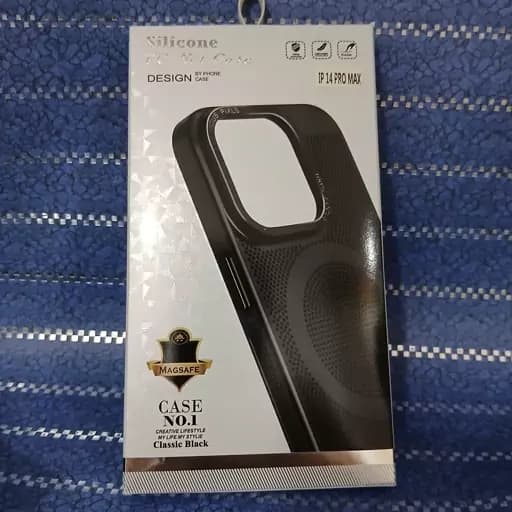 گارد محافظ آیفون 14pro max مگ سیف رنگ مشکی کاور 14 پرو مکس