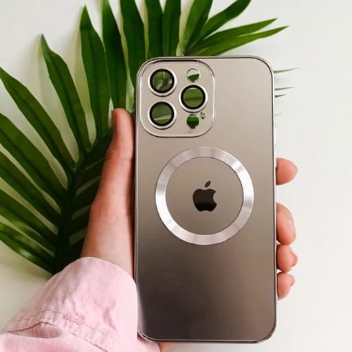 گارد آیفون 14 پرو مکس طرح مگ سیف دار رنگ نقره ای با محافظ لنز Iphone 14 pro max محافظ و قاب