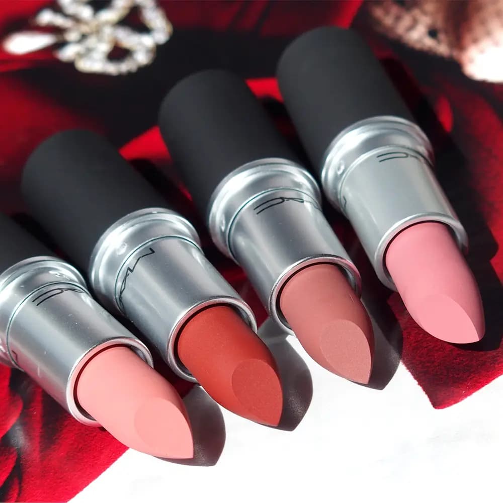 رژلب Powder Kiss مک Mac — تصویر ۳