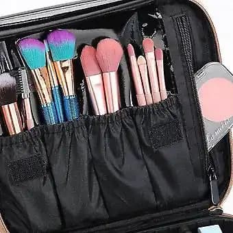 کیف آرایشی بهمراه رینگ لایت — تصویر ۷