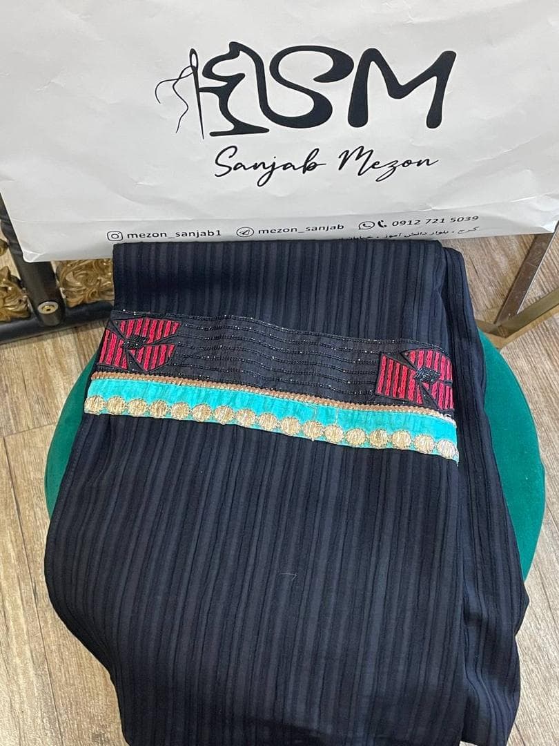 شال مشکی مجلسی کد 0012