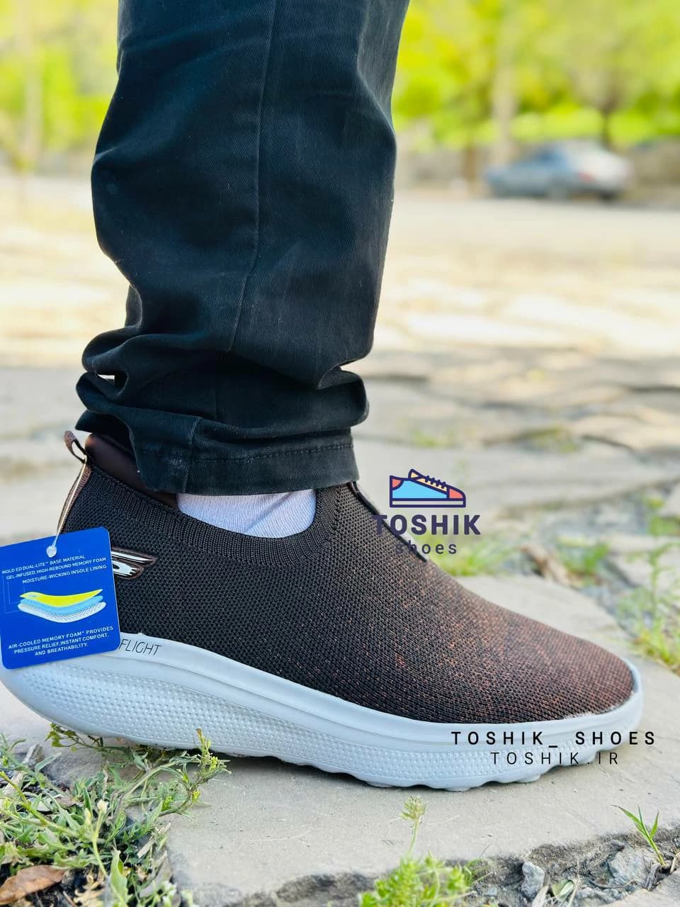 کفش اسکیچرز توری قهوه ای — تصویر ۸