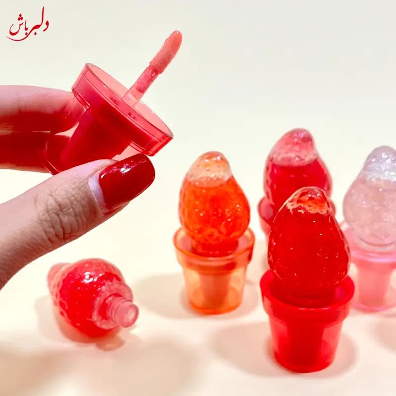 برق لب توت فرنگی — تصویر ۶