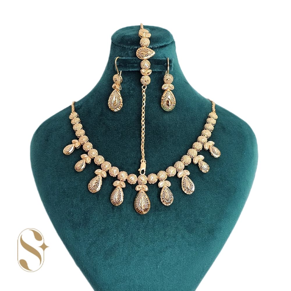 سرویس نقره زنانه مدل تراش آبکاری طلا کد SilverSet-S630