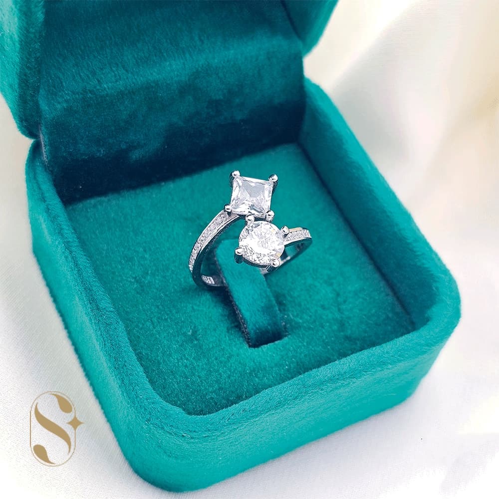 انگشتر نقره زنانه مدل نگینی کد SilverSet-R661