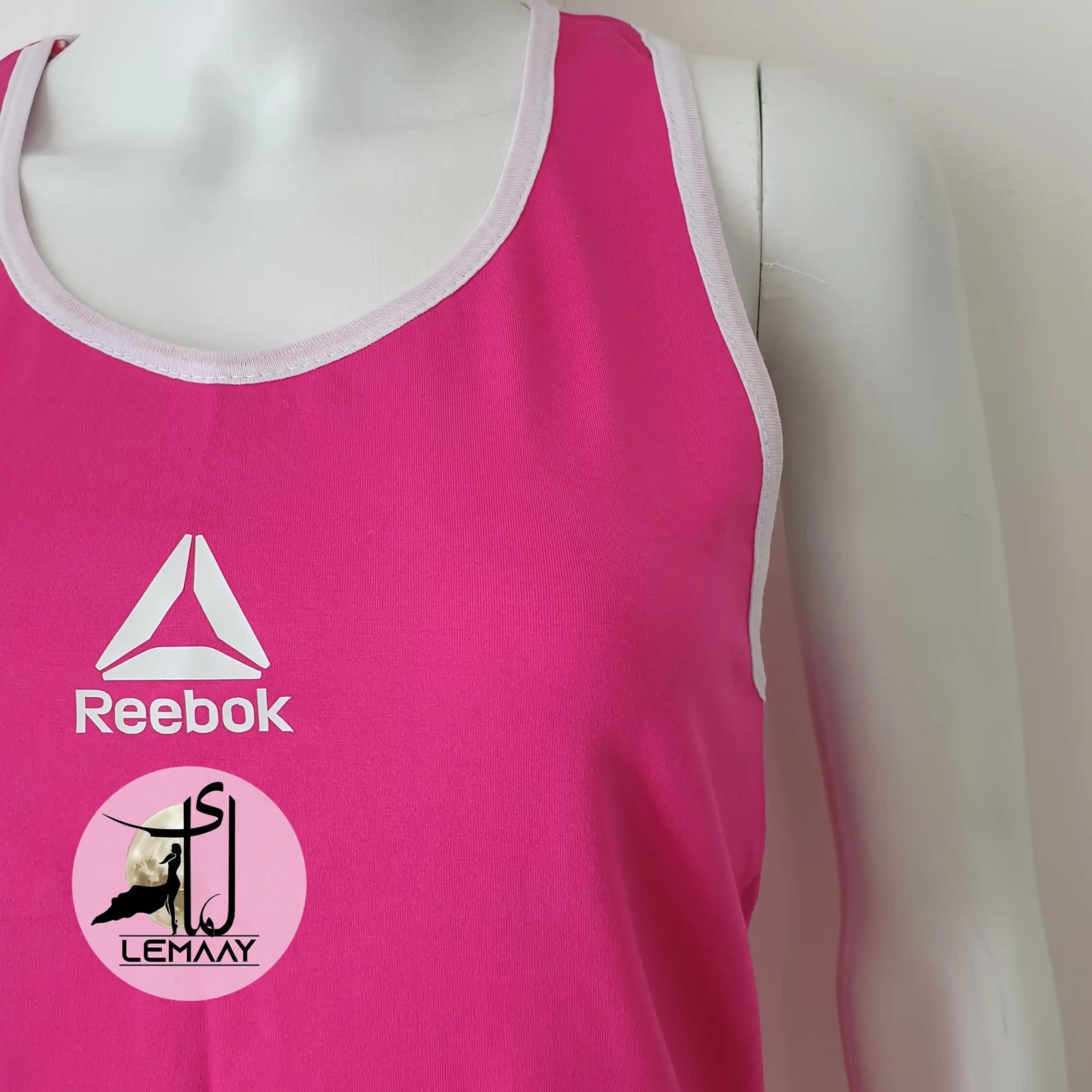 ست دو تیکه ورزشی راحتی Reebok — تصویر ۲