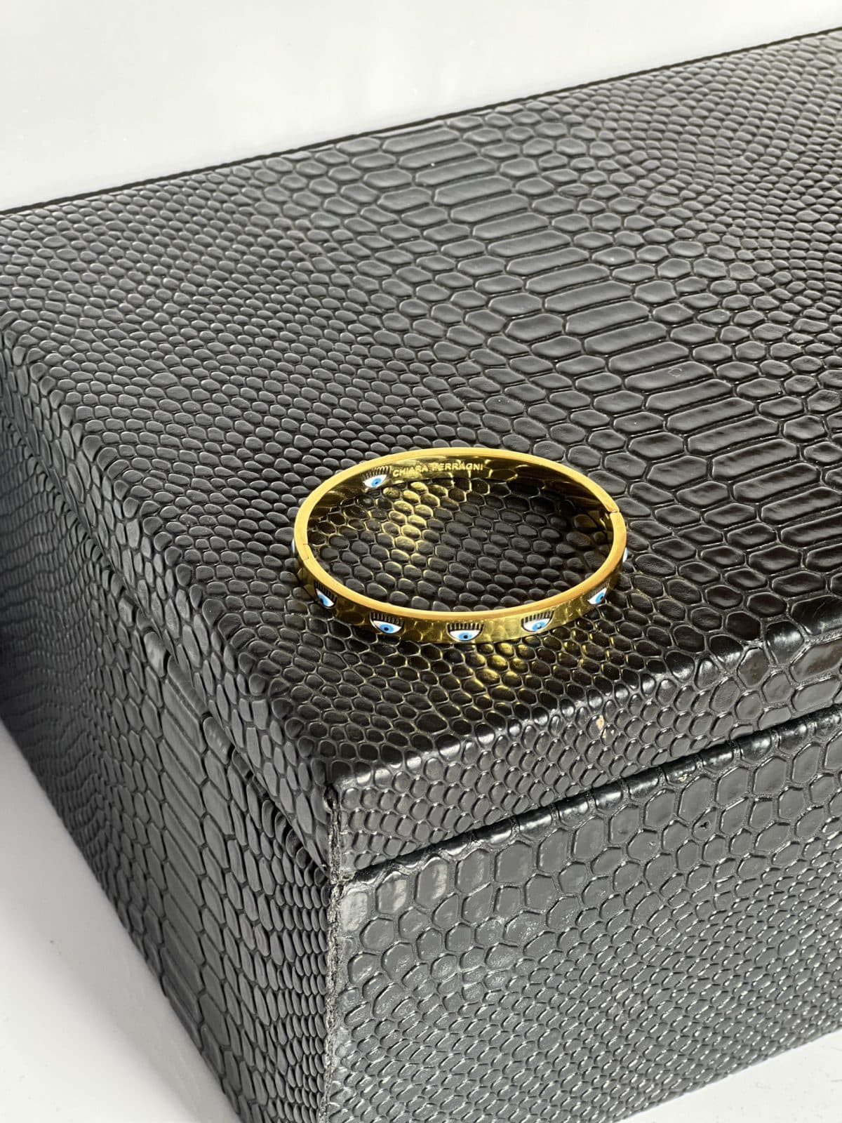 دستبند زنانه کیارا
