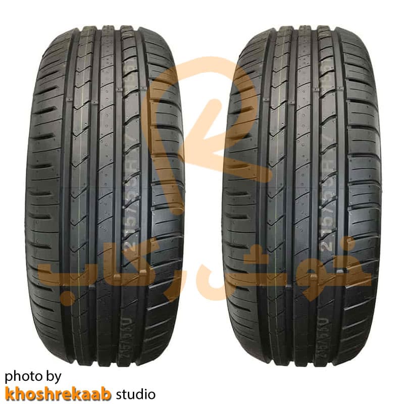 لاستیک کومهو – سایز 215/55R17 – مدل HS51