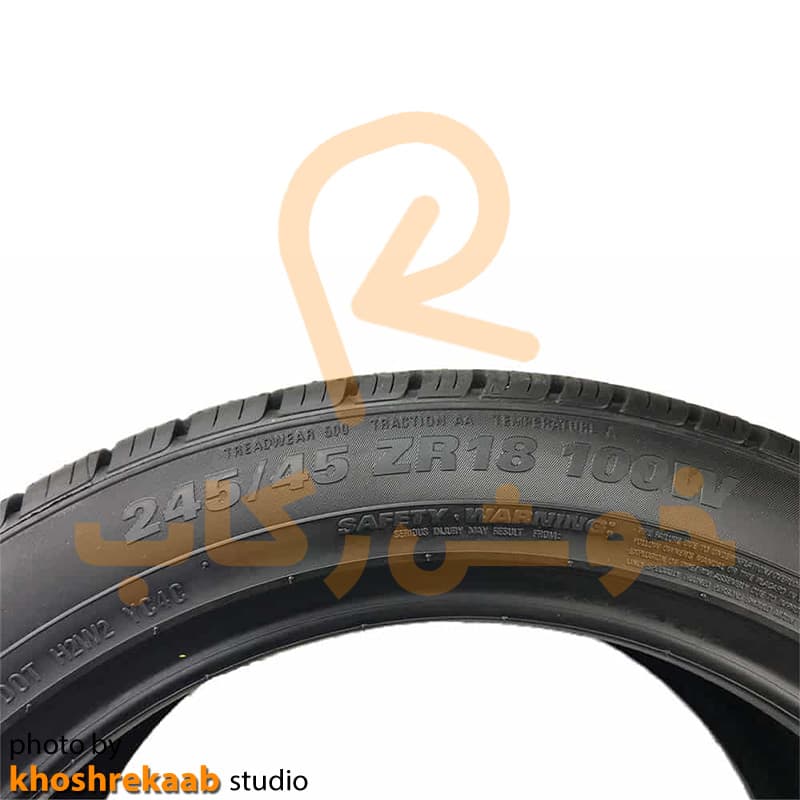 لاستیک کومهو – سایز 245/45R18 – مدل TA71 — تصویر ۴