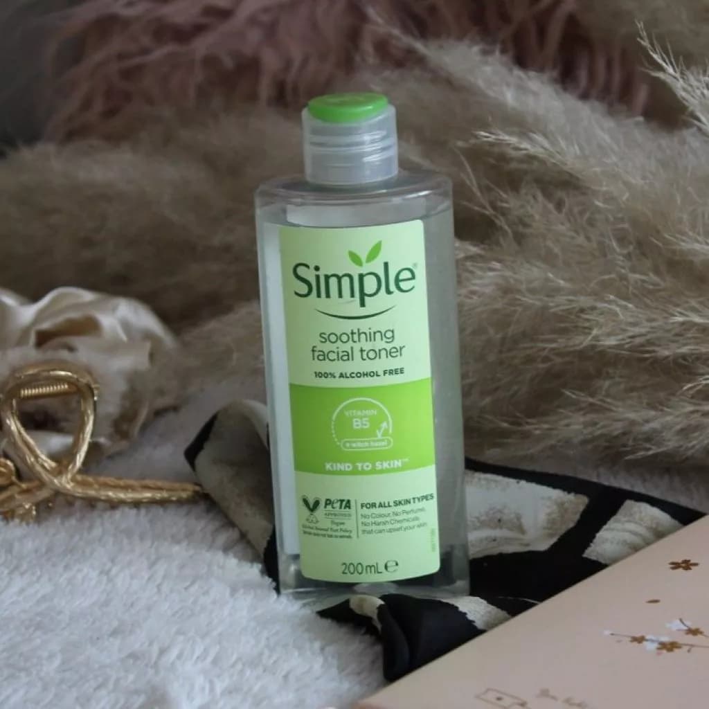 تونر آرامش بخش صورت سیمپل مناسب انواع پوست 200 میلی لیتر| Soothing Facial Simple Toner — تصویر ۳