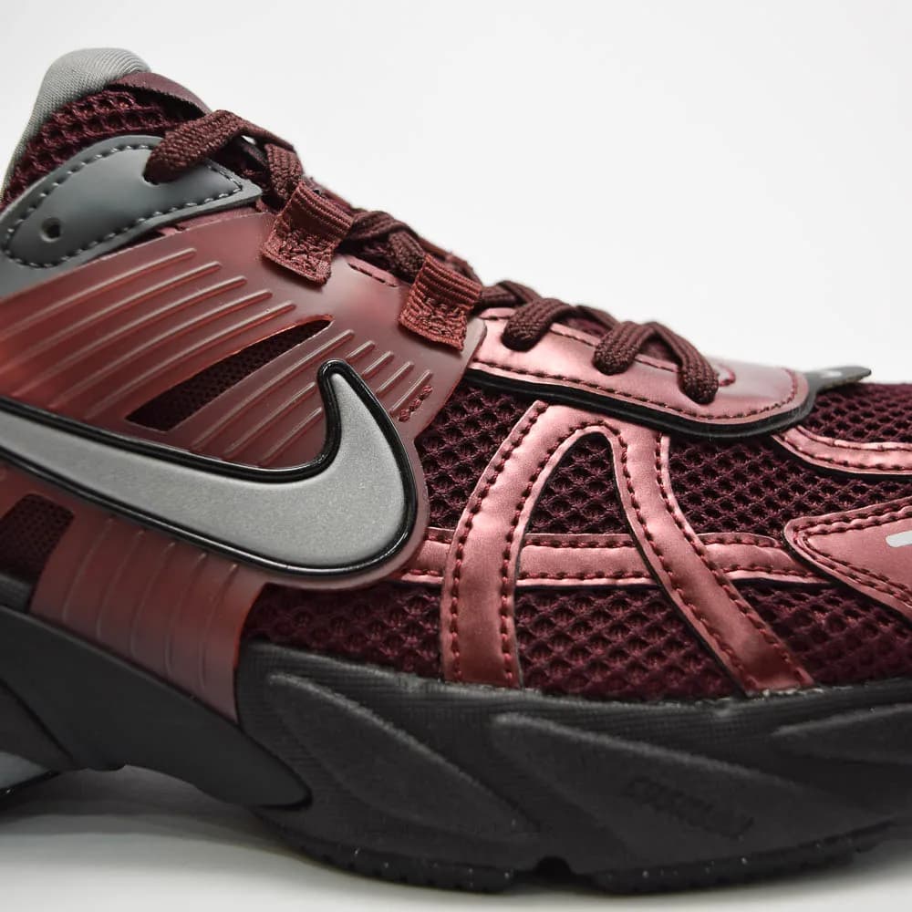 کفش اسپرت نایکی Nike V2K Run (HJ4497-100) V2K — تصویر ۱۰