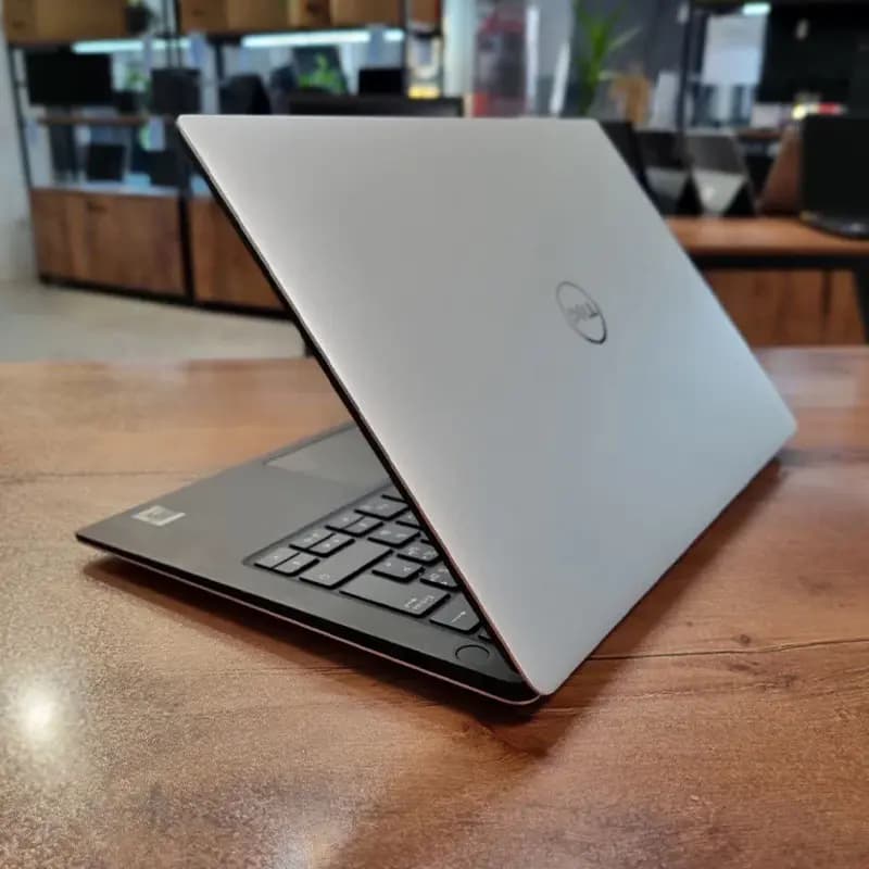 لپ تاپ 13 اينچ نسل 11 دل مدل DELL XPS 9305 i7 1165g7 — تصویر ۵