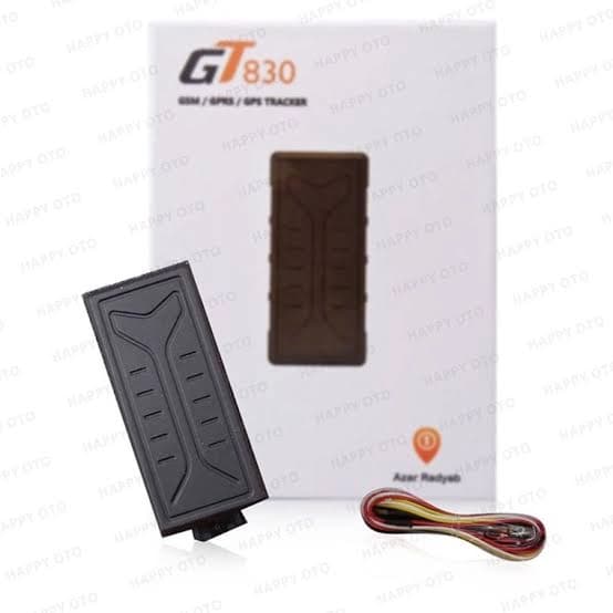 ردیاب آذر ردیاب مدل GT830
