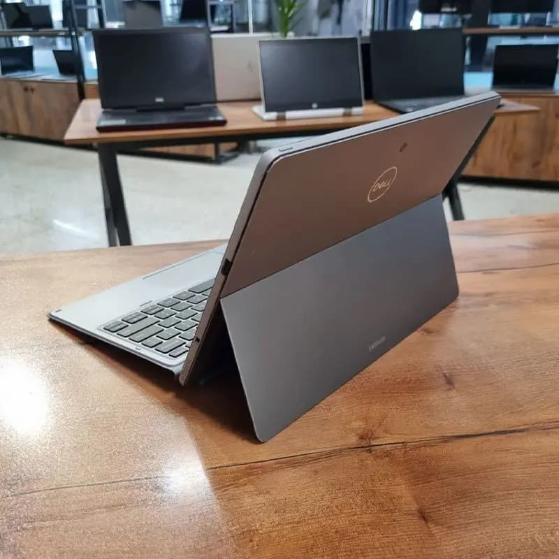 لپتاپ تبلت شو 12.3 اینچ دل مدل dell latitude 7200 CORE i7-8650U — تصویر ۵