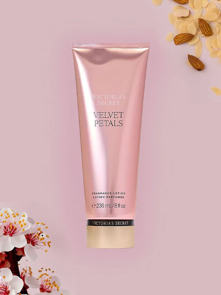 لوسیون بدن ویکتوریا سیکرت Velvet Petals حجم 236 میلی‌لیتر