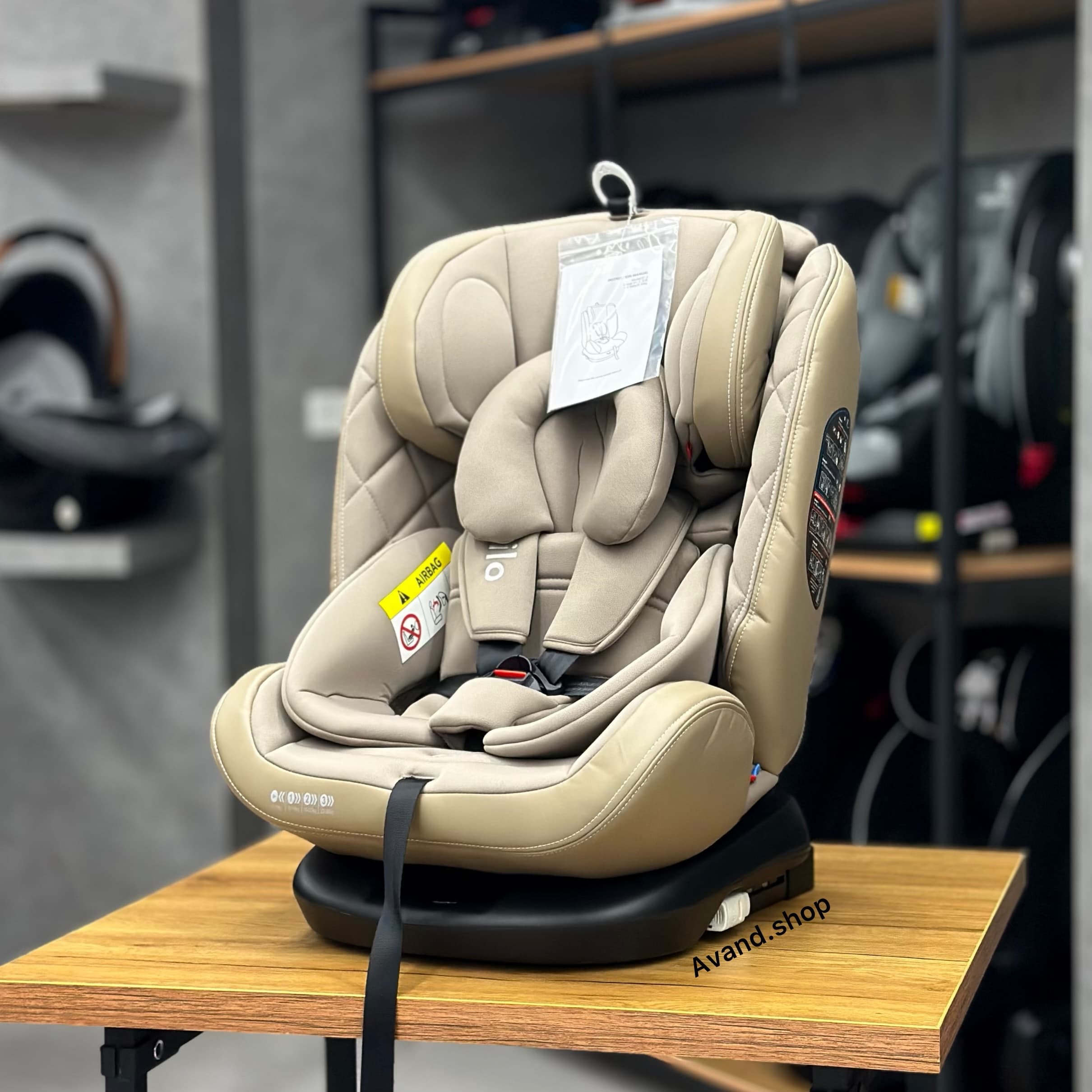 صندلی ماشین ۳۶۰ درجه کیدیلو مدل‬ ‫Kidilo st-3‬ (کرم,مشکی)