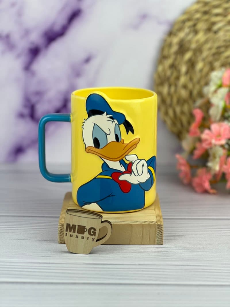 ماگ سرامیکی دیزنی DAISY DUCK و DONALD DUCK بلند برجسته دسته مستطیل — تصویر ۴