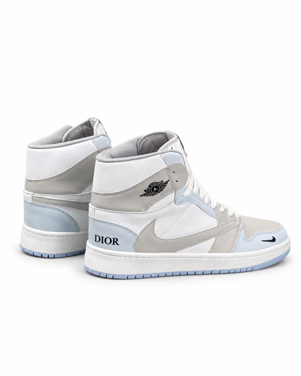 کفش کتانی مردانه بزرگ پا مدل ترویس ساقدار سفید طوسی آبی Nike travis — تصویر ۵