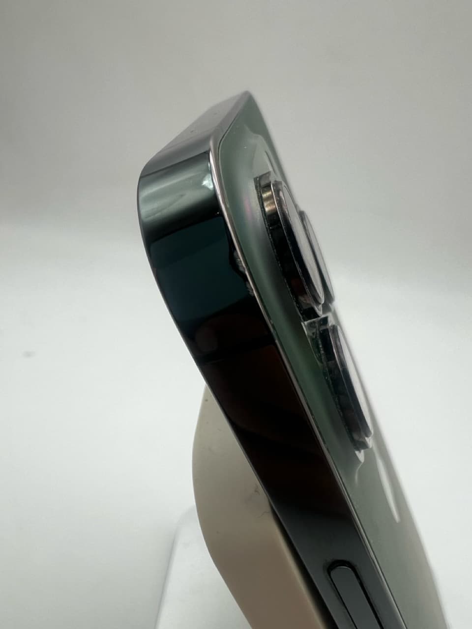 گوشی موبایل اپل iPhone 13 Pro دست دوم رنگ Alpine Green حافظه 256 گیگ رجیستر شده ZA/A — تصویر ۴