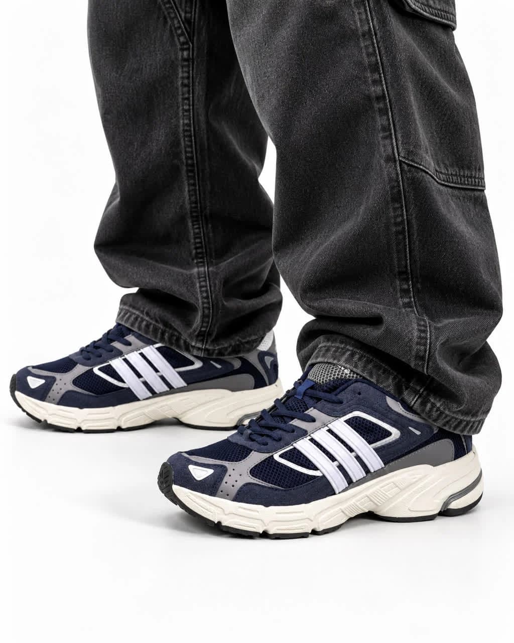 کفش کتانی مردانه مدل آدیداس فارماتون سرمه ای طوسی Adidas Pharmaton — تصویر ۲