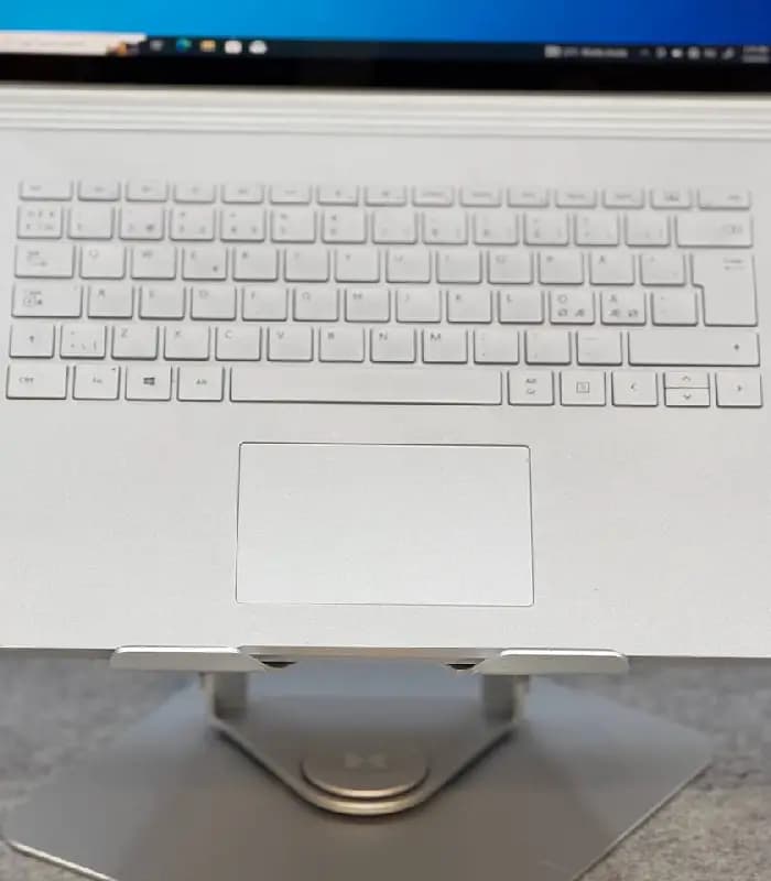 لپ‌تاپ استوک MICROSOFT SURFACE BOOK 3 | I7-1065G7 | 32GB | 1TRA | 6GB — تصویر ۲