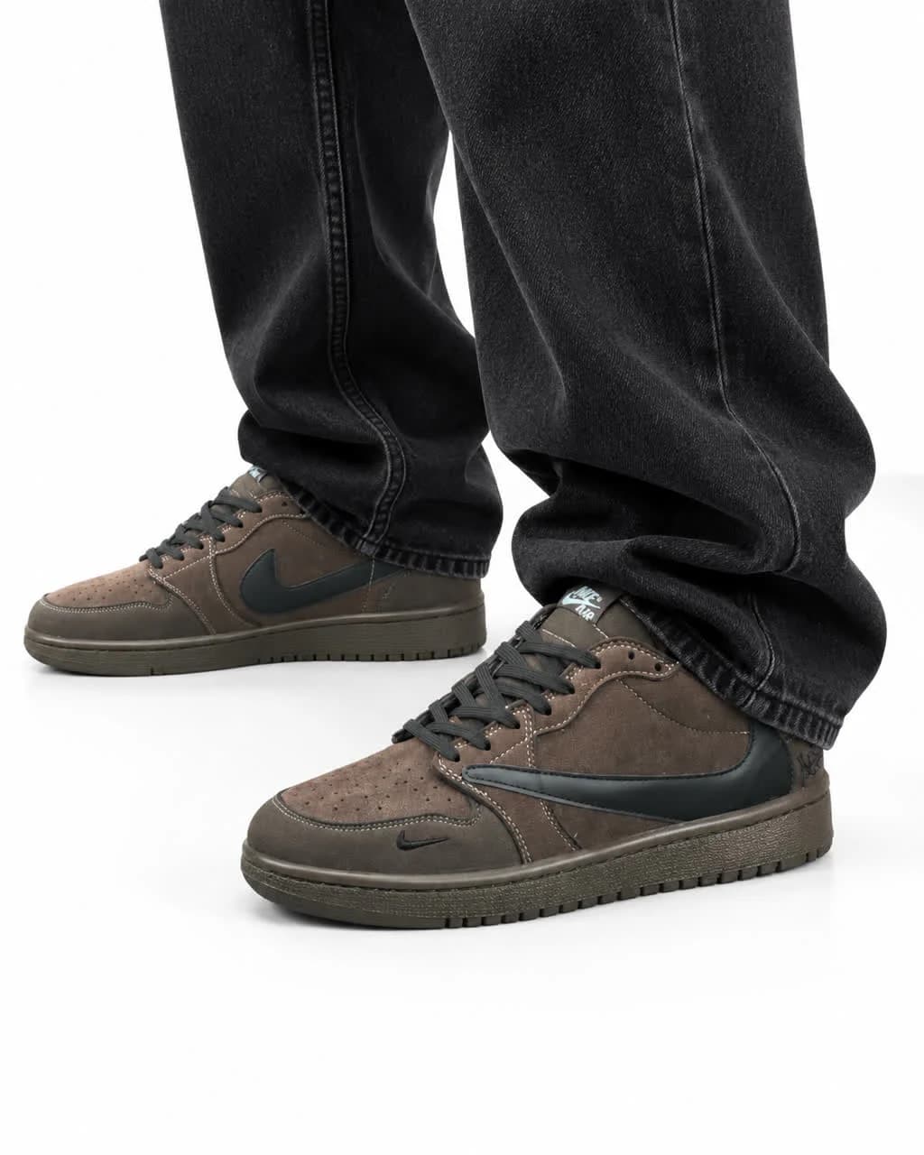 کفش کتانی مردانه مدل نایکی ترویس قهوه ای مشکی Nike travis — تصویر ۲