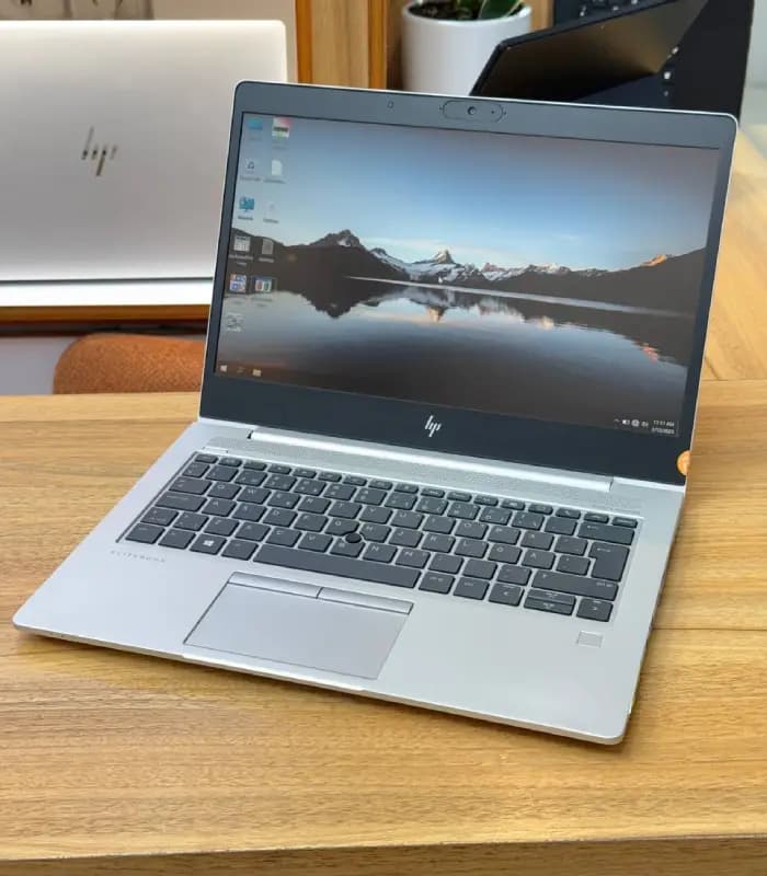 لپ تاپ استوک HP EliteBook 735 G5 | R5 2500U | 8GB | 256GB | 1GB