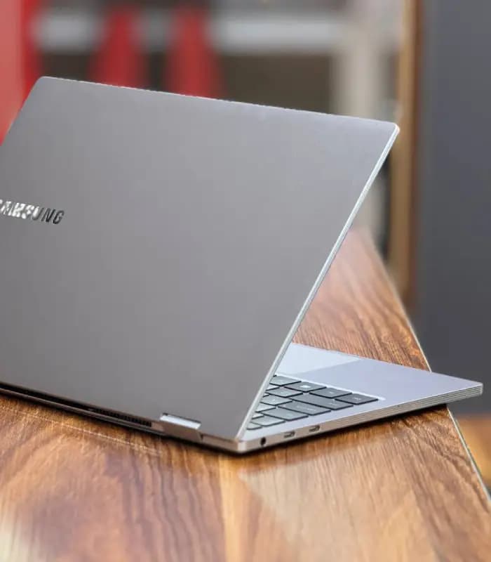 لپ‌تاپ استوک Samsung X360 NP930 | I7 8565U | 16GB | 1TRA | INTEL — تصویر ۴