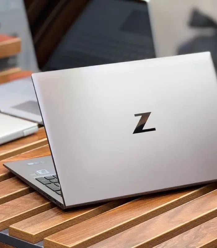 لپ‌تاپ استوک HP ZBook Firefly 15 G7 | I7 10510U | 16GB | 256GB| INTEL — تصویر ۵