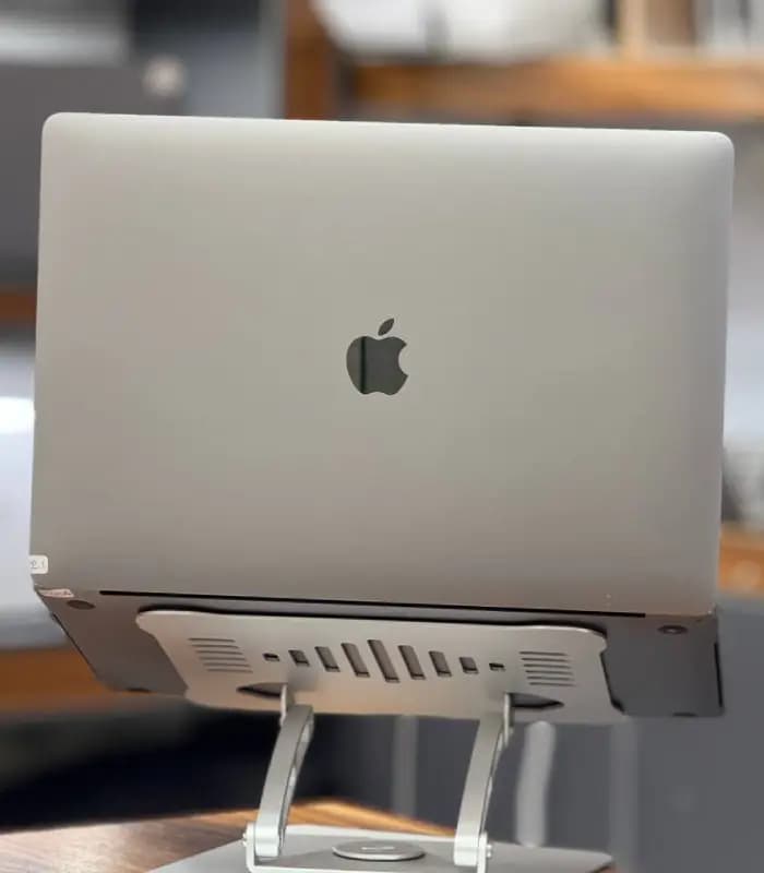 لپ تاپ استوک Apple MacBook Pro 2018 | I7 8750H | 16GB | 512GB| 4GB — تصویر ۴