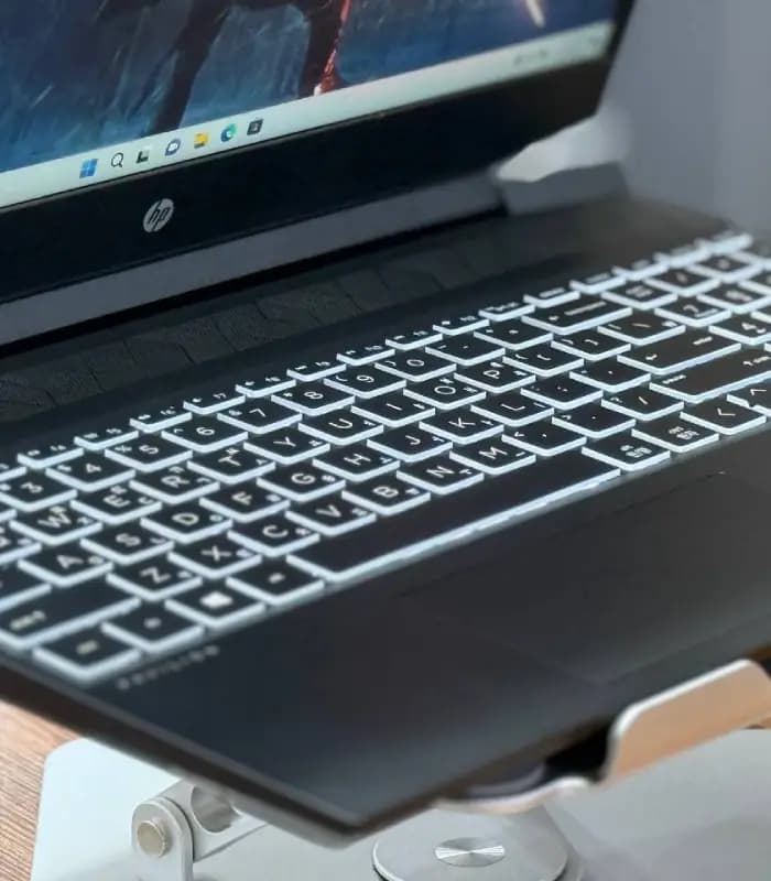 لپ‌تاپ استوک HP Pavilion 15 Gaming | R7 5800H | 16GB | 512GB | 4GB — تصویر ۵