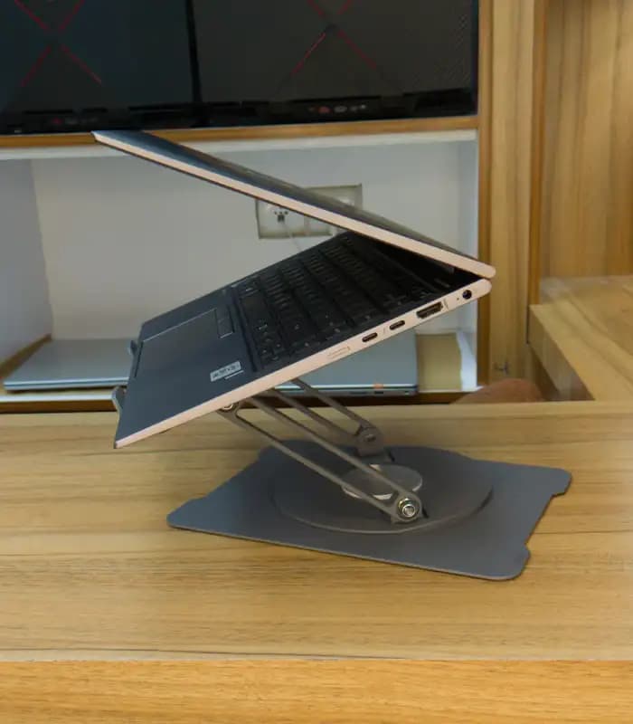 لپ‌تاپ استوک HP ZBook Firefly 14 G7 | i7 10810U| 16GB | 512GB| INTEL iris | لمسی — تصویر ۴