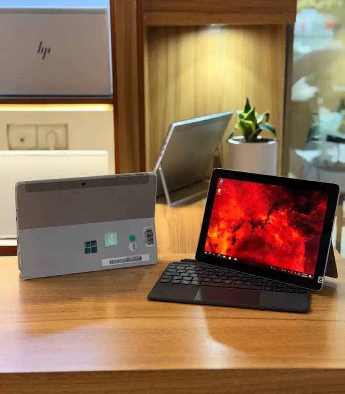 لپ‌تاپ استوک Surface Pro Go | Pentium | 8GB | 128GB | intel | همراه با کیبورد