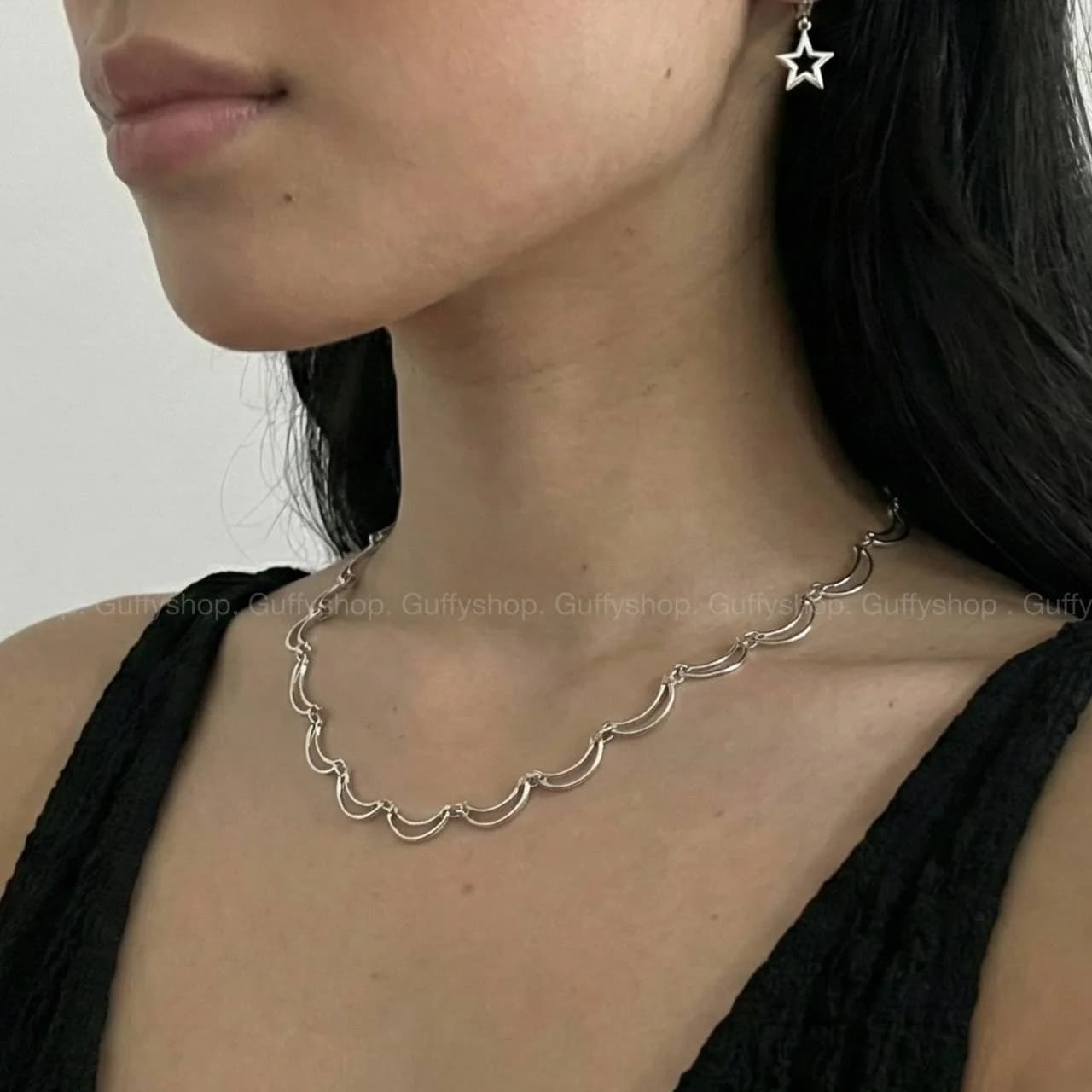 گردنبند ریسه ای ماه