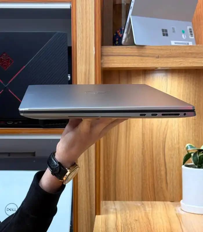 لپ‌تاپ استوک Dell Precision 5520 | I7 | 32GB | 512GB | 4G — تصویر ۴