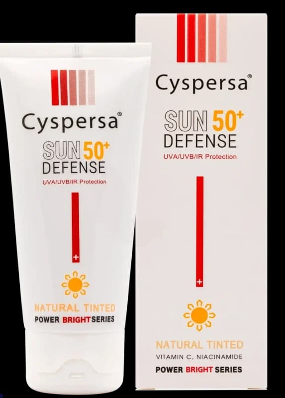 کرم ضد آفتاب رنگی روشن کننده SPF50 — تصویر ۲