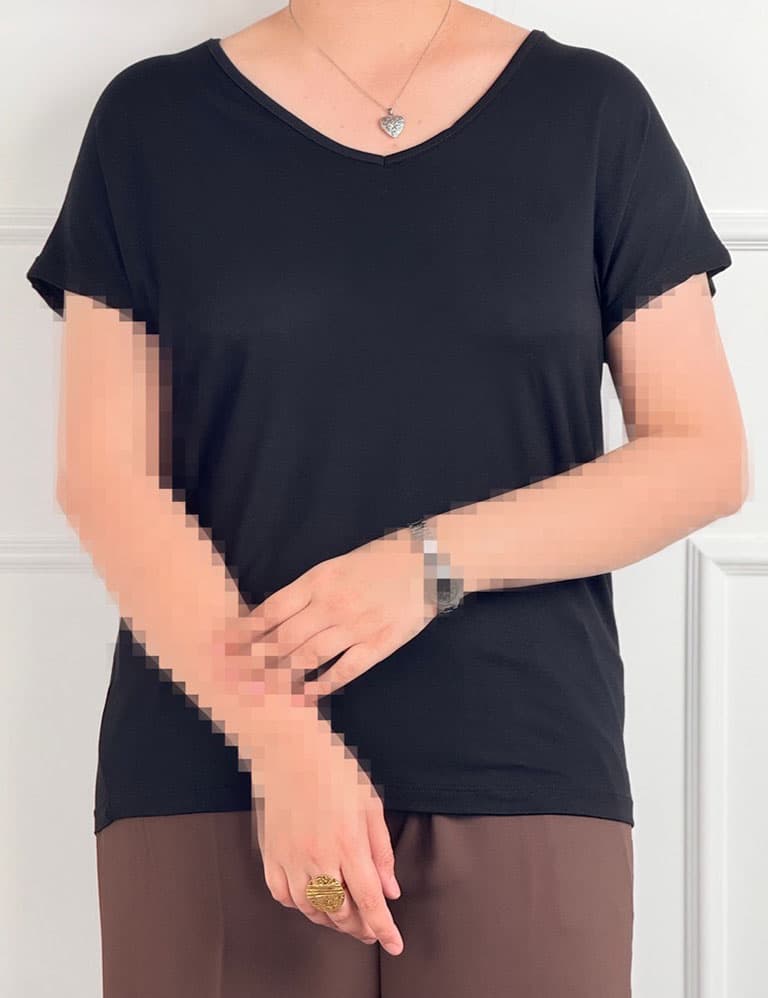تاپ یقه هفت پشت ضربدری کد : 82530