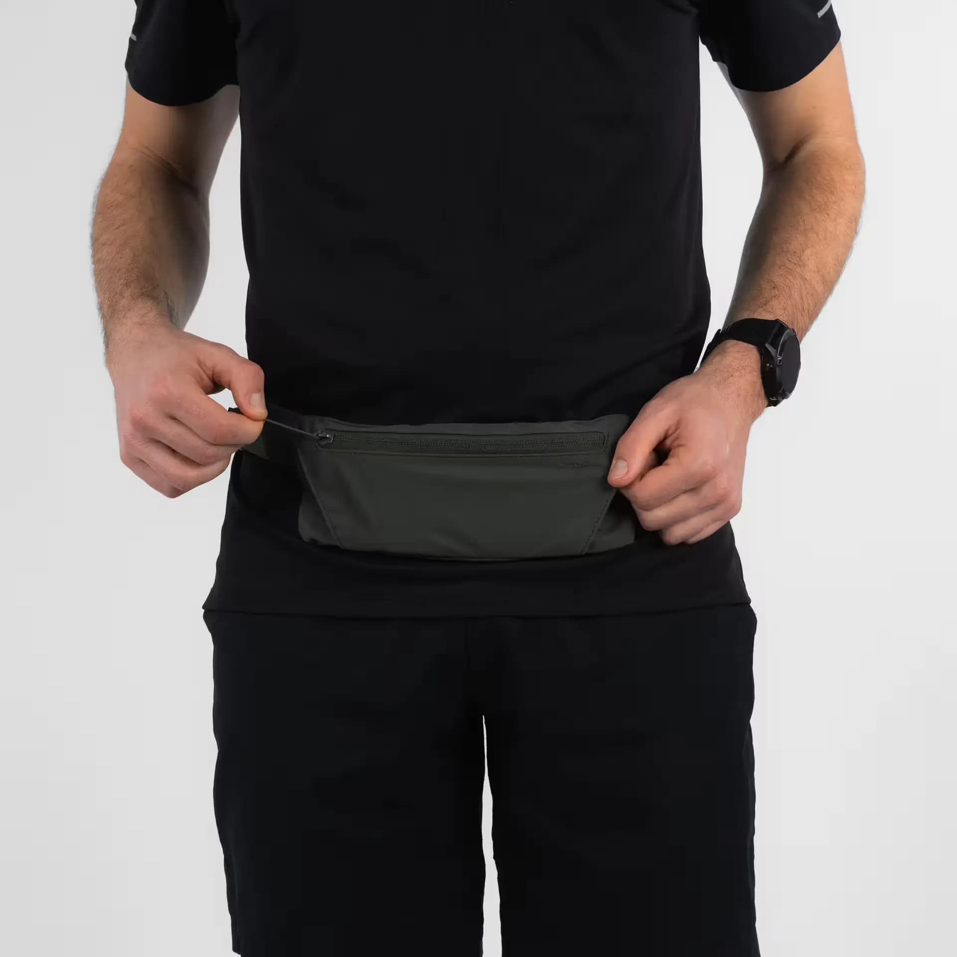 کیف کمری رانینگ کالنجی KALENJI Running Utility Belt Bag — تصویر ۳