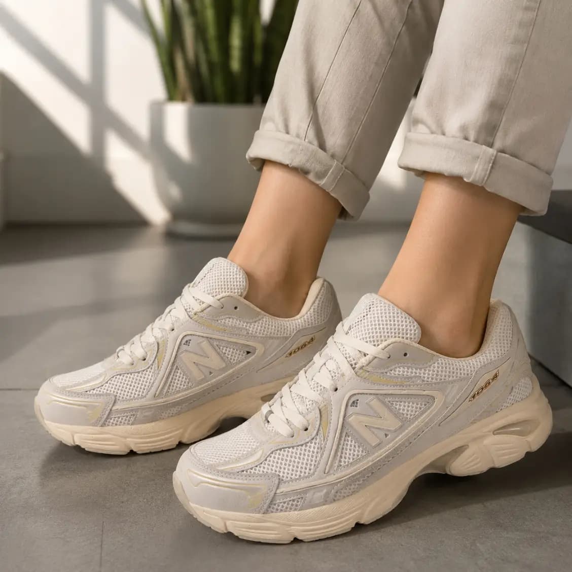 کتونی مردانه نیوبالانس بزرگ‌پا | کفش اسپرت New Balance سایز 44 تا 47 با زیره PU