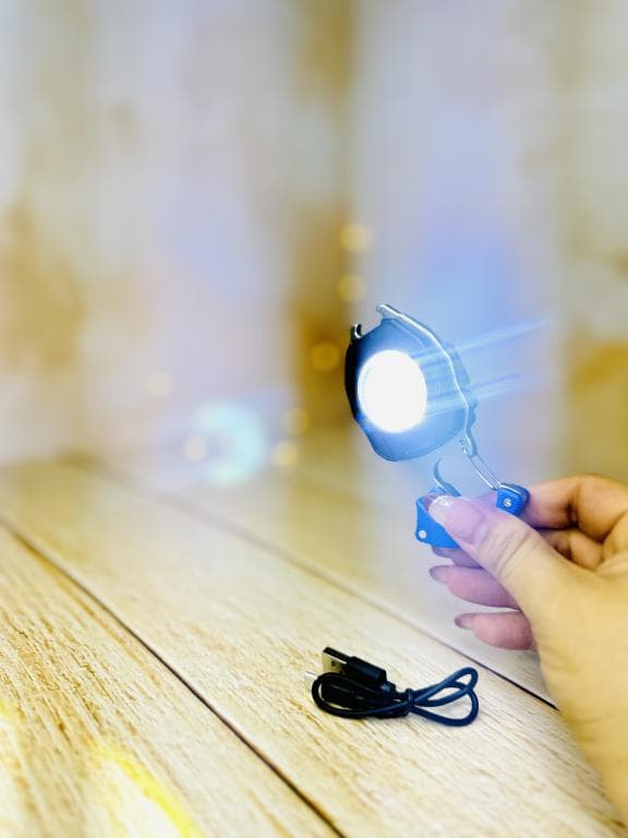 چراغ قوه سیار تاکتیکال چندکاره کمپینگ مدل LED Rechargeable Keychain Light W5147 کد 2891