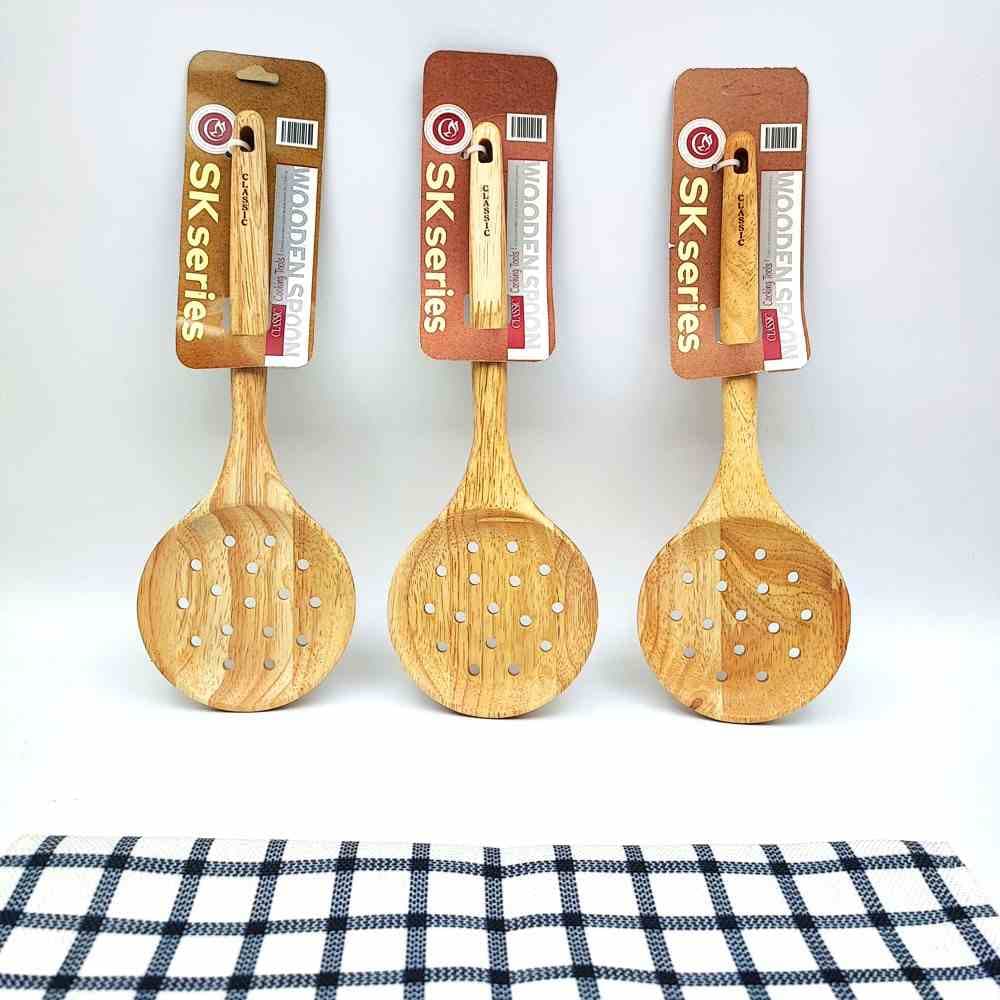کفگیر گرد چوبی حفره دار SK series