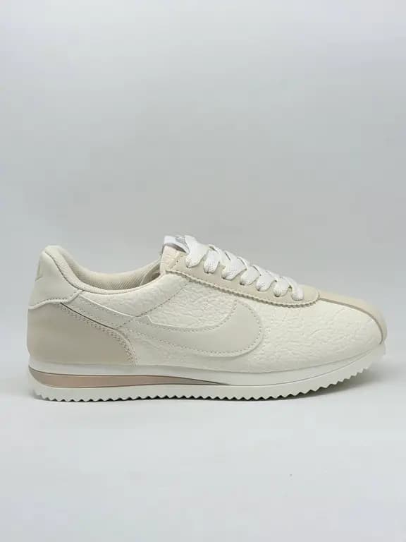 کفش نایک کرمی beige Nike shoes