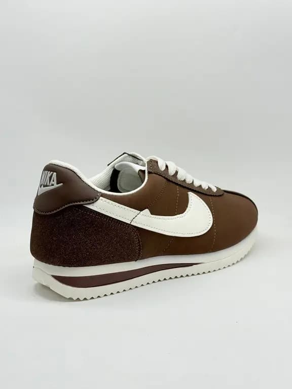 کفش نایک قهوه ای brown Nike shoes — تصویر ۴