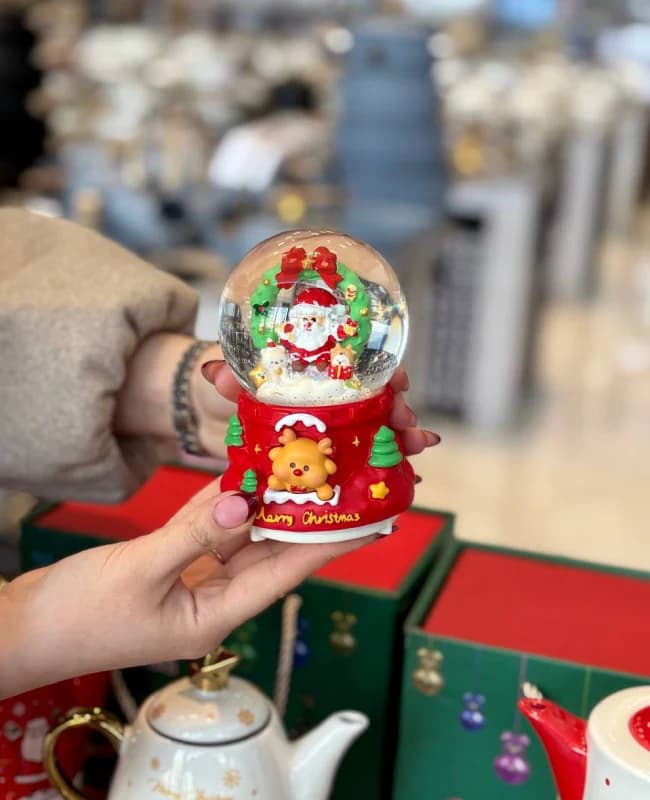 گوی موزیکال کریسمسی کد KIT-1212 — تصویر ۴