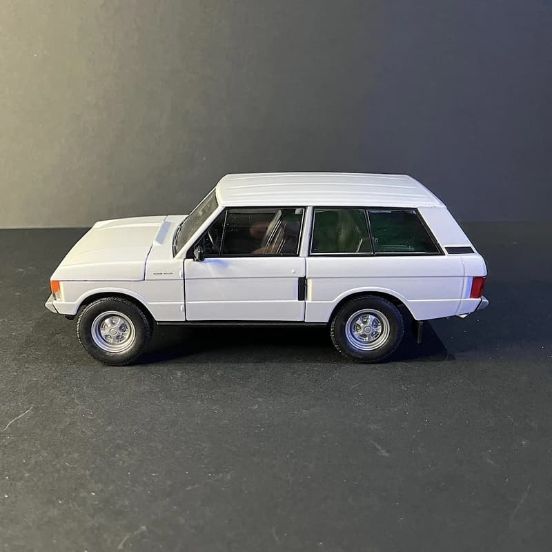 ماکت ماشین ولی Land Rover Range Rover مدل 1970 کد 24128W – مقیاس 1:24 — تصویر ۶